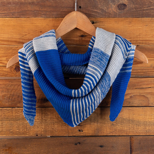 Blue & Grey Cotton Blend Scarf Hand-Knit in Triangle Shape - Spectacular Sky